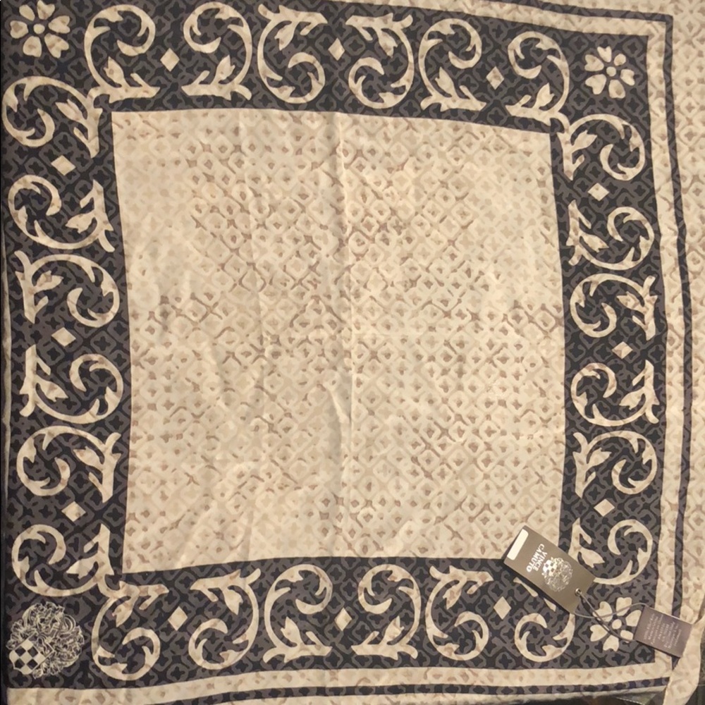 Vince Camuto Scarf